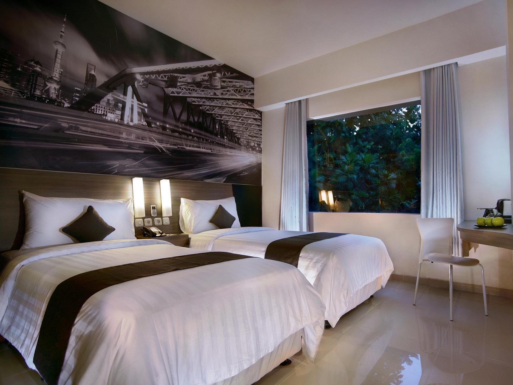 Hotel Neo Candi Simpang Lima - Semarang By Aston Kültér fotó